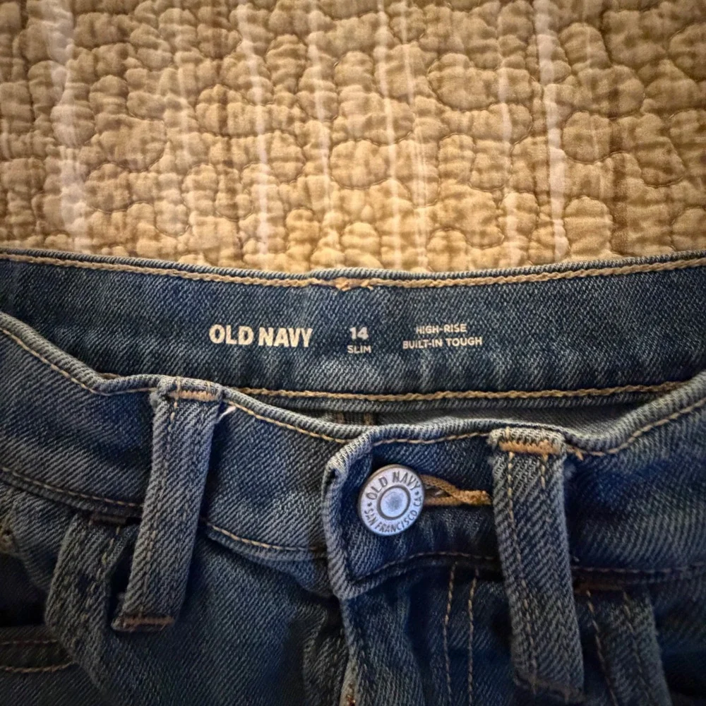 Old Navy Girls High-Rise Denim Shorts Medium Wash Blue Size 14 Slim